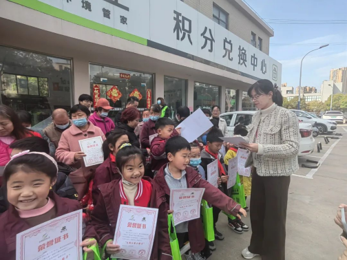 貓先生垃圾分類宣傳活動(dòng)，小學(xué)垃圾分類活動(dòng)，宣導(dǎo)活動(dòng)