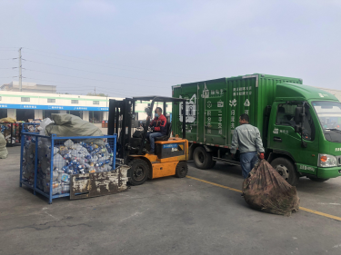 貓先生回收，互聯(lián)網(wǎng)+回收，廢品回收創(chuàng)業(yè)，回收加盟，智能回收箱廠家