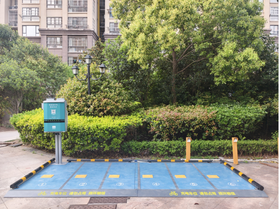 兩輪電動(dòng)車(chē)無(wú)線(xiàn)充電，電動(dòng)自行車(chē)無(wú)線(xiàn)充電樁，電動(dòng)摩托車(chē)無(wú)線(xiàn)充電站，電動(dòng)自行車(chē)無(wú)線(xiàn)充電樁項(xiàng)目